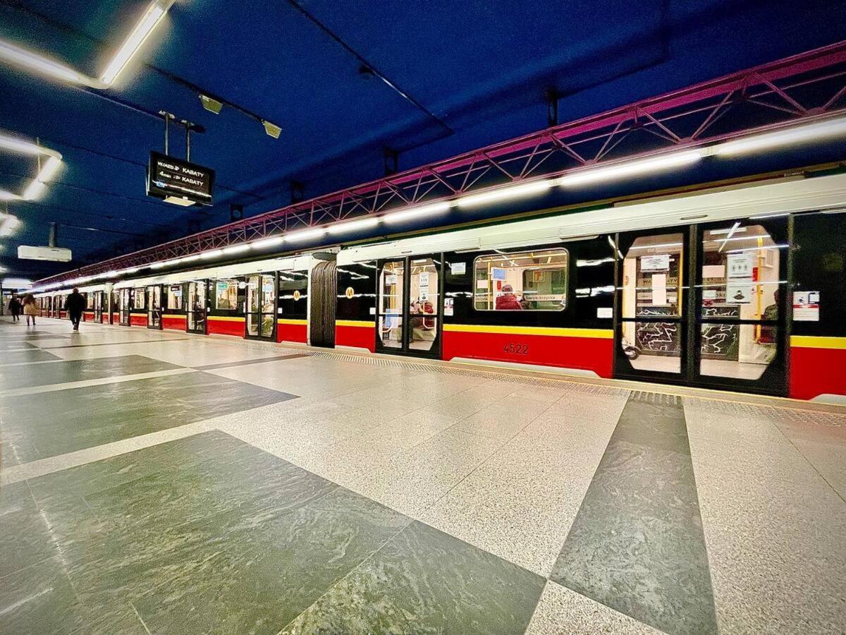 Super Apartment Yellow 2X Metro Fast Wifi 1 Gbs Netflix Panorama Miasta Warsaw Exterior photo