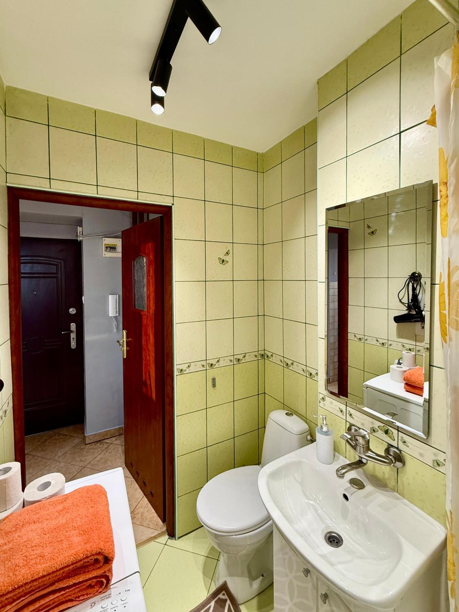 Super Apartment Yellow 2X Metro Fast Wifi 1 Gbs Netflix Panorama Miasta Warsaw Exterior photo